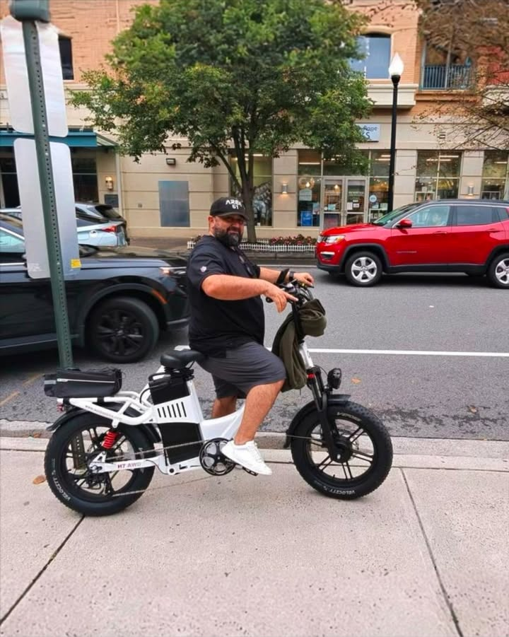 The Electric Renaissance: How Two Wheels Taught an Old Dog New Tricks | Wallke Community